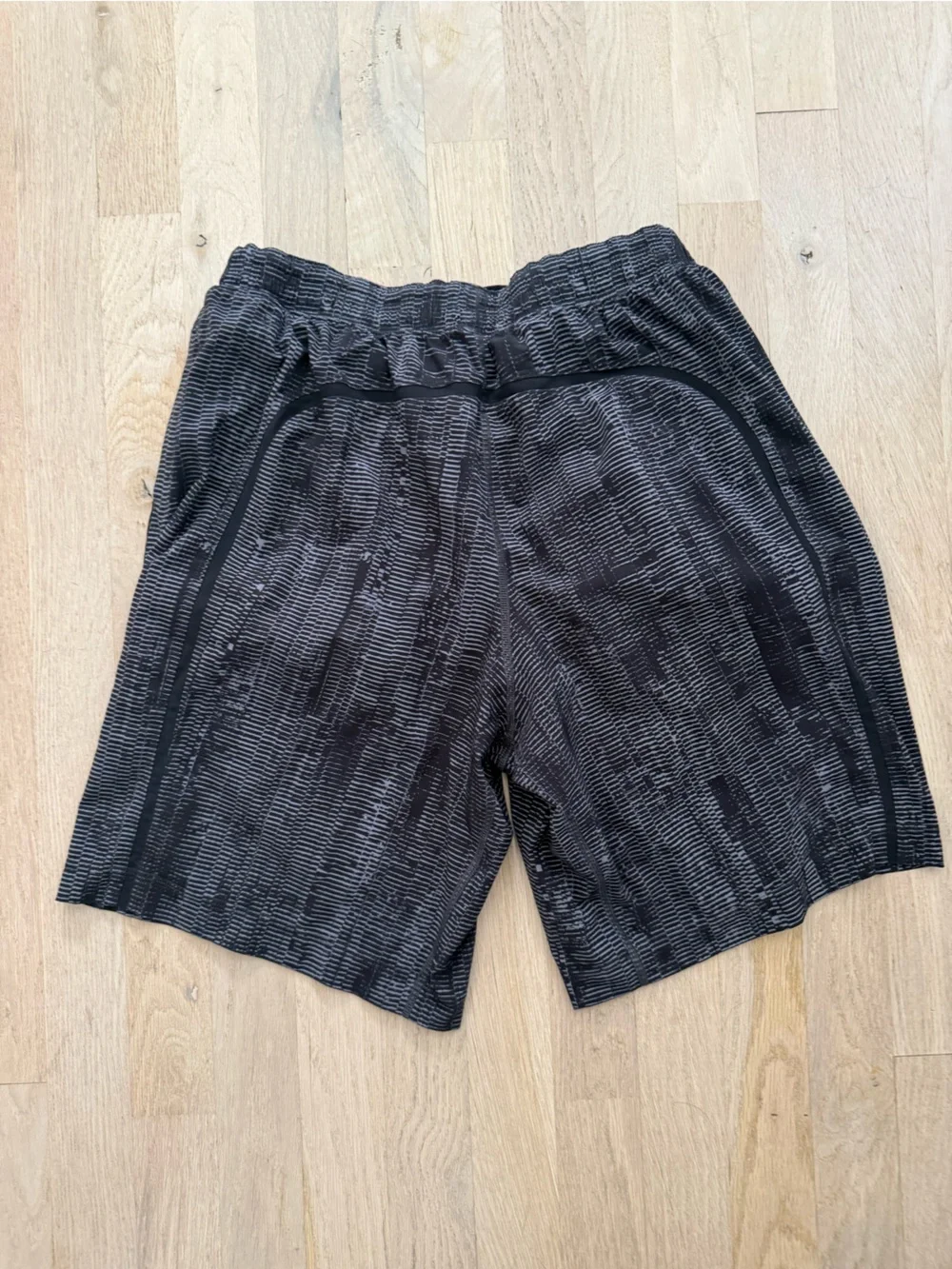 Lululemon Shorts with liner 7”